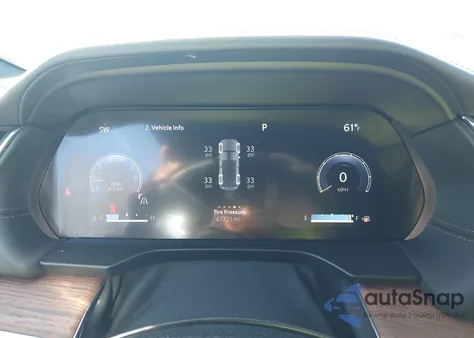 2023 Jeep Grand Cherokee Summit 4X2 from USA, damaged, VIN 1C4RJGEG1P8726786